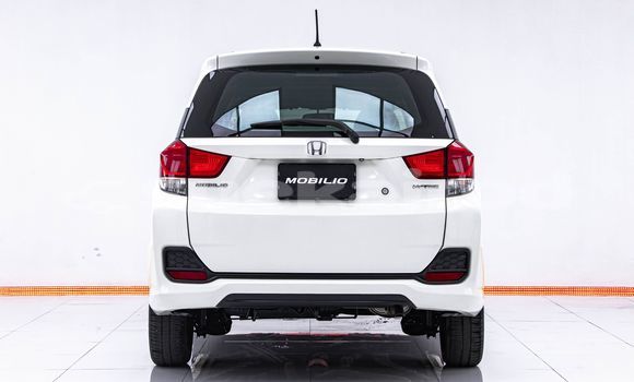 Buy Used Honda Mobilio White Car in Bangkok in Bangkok Buy Used Honda Mobilio White Car in Bangkok in Bangkok