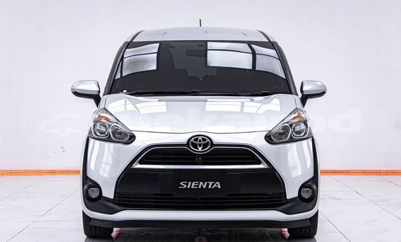 ซื้อ รถมือสอง Toyota Sienta อื่น ๆ รถยนต์ ใน %{เมือง} ใน กรุงเทพมหานคร ซื้อ รถมือสอง Toyota Sienta อื่น ๆ รถยนต์ ใน %{เมือง} ใน กรุงเทพมหานคร