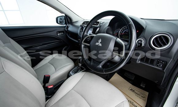 ซื้อ รถมือสอง Mitsubishi Attrage ขาว รถยนต์ ใน %{เมือง} ใน กรุงเทพมหานคร ซื้อ รถมือสอง Mitsubishi Attrage ขาว รถยนต์ ใน %{เมือง} ใน กรุงเทพมหานคร