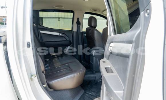 Buy Used Isuzu D-Max White Car in Bangkok in Bangkok Buy Used Isuzu D-Max White Car in Bangkok in Bangkok