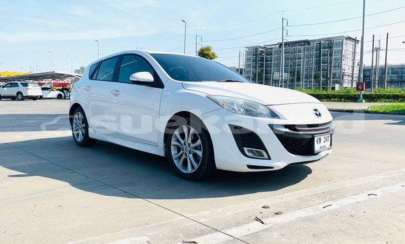 Buy Used Mazda 3 White Car in Chiang Mai in Chiang Mai Buy Used Mazda 3 White Car in Chiang Mai in Chiang Mai
