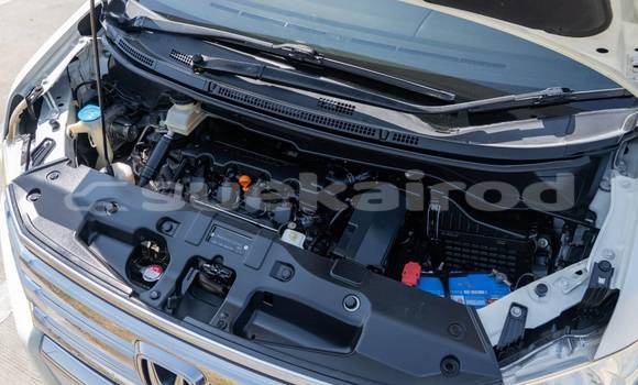 Buy Used Honda Stepwgn White Car in Bangkok in Bangkok Buy Used Honda Stepwgn White Car in Bangkok in Bangkok
