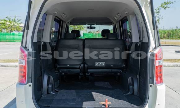 Buy Used Honda Stepwgn White Car in Bangkok in Bangkok Buy Used Honda Stepwgn White Car in Bangkok in Bangkok