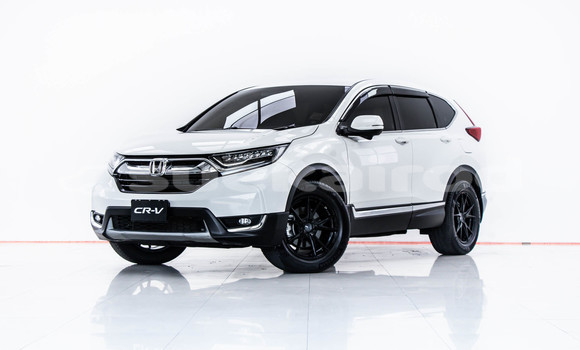 Buy Used Honda CR-V White Car in Bangkok in Bangkok Buy Used Honda CR-V White Car in Bangkok in Bangkok