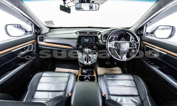 Buy Used Honda CR-V White Car in Bangkok in Bangkok Buy Used Honda CR-V White Car in Bangkok in Bangkok