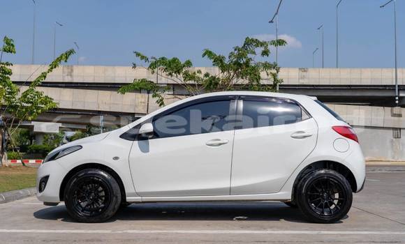 ซื้อ รถมือสอง Mazda 2 ขาว รถยนต์ ใน %{เมือง} ใน กรุงเทพมหานคร ซื้อ รถมือสอง Mazda 2 ขาว รถยนต์ ใน %{เมือง} ใน กรุงเทพมหานคร