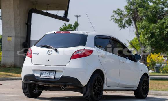 ซื้อ รถมือสอง Mazda 2 ขาว รถยนต์ ใน %{เมือง} ใน กรุงเทพมหานคร ซื้อ รถมือสอง Mazda 2 ขาว รถยนต์ ใน %{เมือง} ใน กรุงเทพมหานคร