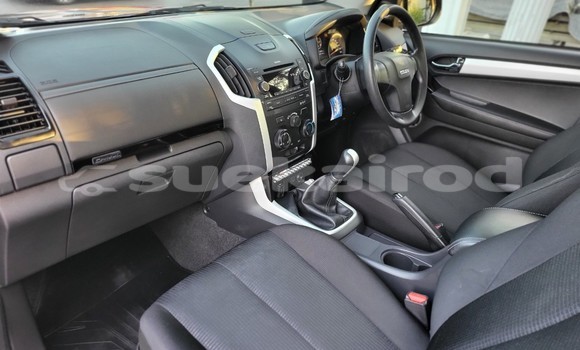 ซื้อ รถมือสอง Isuzu D-max Hi-Lander 2 dr สีดำ รถยนต์ ใน %{เมือง} ใน กรุงเทพมหานคร ซื้อ รถมือสอง Isuzu D-max Hi-Lander 2 dr สีดำ รถยนต์ ใน %{เมือง} ใน กรุงเทพมหานคร