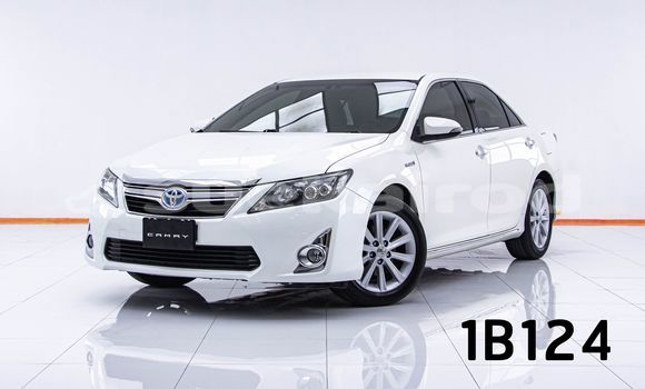 Buy Used Toyota Camry White Car in Bangkok in Bangkok Buy Used Toyota Camry White Car in Bangkok in Bangkok