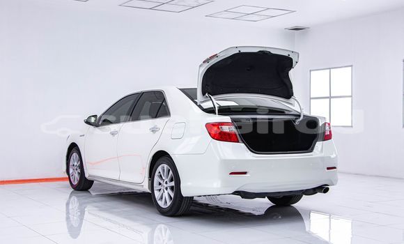 Buy Used Toyota Camry White Car in Bangkok in Bangkok Buy Used Toyota Camry White Car in Bangkok in Bangkok