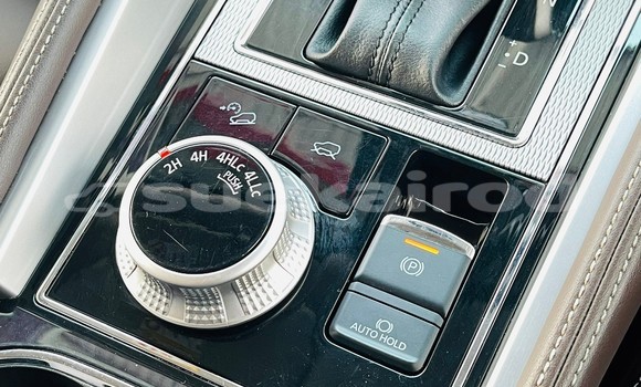 Buy Used Mitsubishi Pajero Sport White Car in Bangkok in Bangkok Buy Used Mitsubishi Pajero Sport White Car in Bangkok in Bangkok