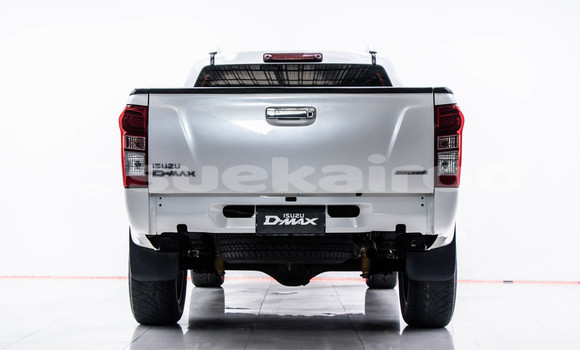 Buy Used Isuzu D-Max White Car in Bangkok in Bangkok Buy Used Isuzu D-Max White Car in Bangkok in Bangkok