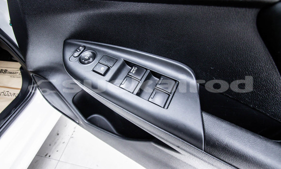 Buy Used Honda Jazz White Car in Bangkok in Bangkok Buy Used Honda Jazz White Car in Bangkok in Bangkok