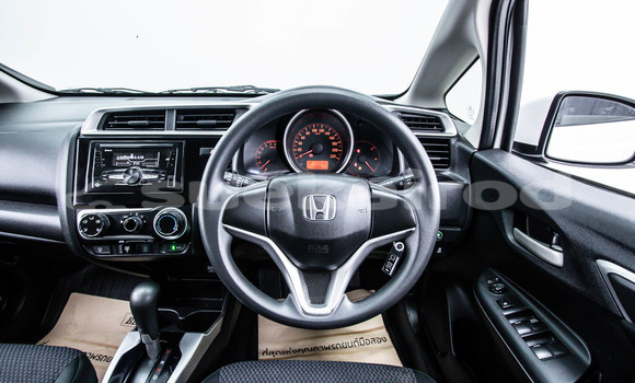 Buy Used Honda Jazz White Car in Bangkok in Bangkok Buy Used Honda Jazz White Car in Bangkok in Bangkok