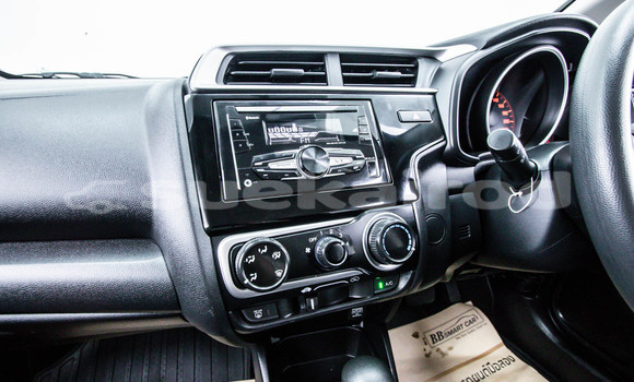 Buy Used Honda Jazz White Car in Bangkok in Bangkok Buy Used Honda Jazz White Car in Bangkok in Bangkok