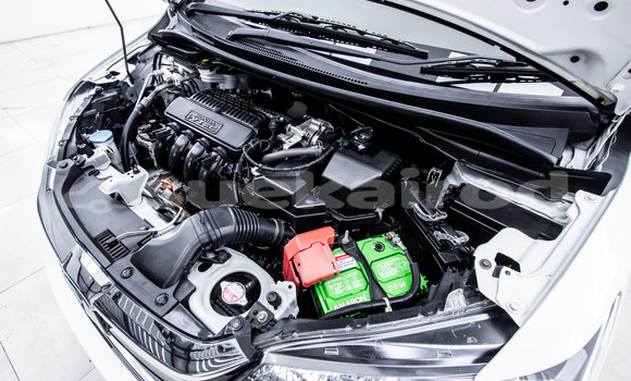 Buy Used Honda Jazz White Car in Bangkok in Bangkok Buy Used Honda Jazz White Car in Bangkok in Bangkok