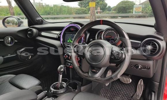 ซื้อ รถมือสอง Mini Cooper สีแดง รถยนต์ ใน %{เมือง} ใน กรุงเทพมหานคร