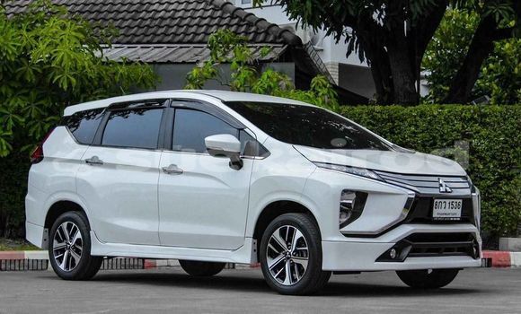 Buy Used Mitsubishi Xpander White Car in Bangkok in Bangkok Buy Used Mitsubishi Xpander White Car in Bangkok in Bangkok