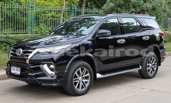 ซื้อ รถมือสอง Toyota Fortuner สีดำ รถยนต์ ใน %{เมือง} ใน กรุงเทพมหานคร ซื้อ รถมือสอง Toyota Fortuner สีดำ รถยนต์ ใน %{เมือง} ใน กรุงเทพมหานคร