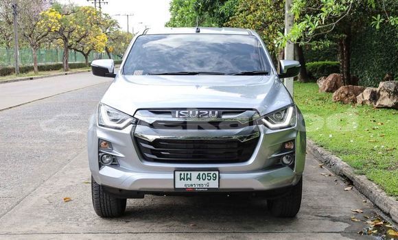 ซื้อ รถมือสอง Isuzu D-Max อื่น ๆ รถยนต์ ใน %{เมือง} ใน กรุงเทพมหานคร