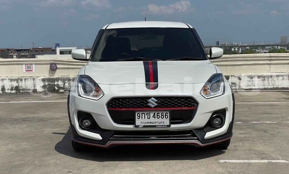 Buy Used Suzuki Swift White Car in Bangkok in Bangkok