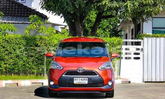 Buy Used Toyota Sienta Other Car in Bangkok in Bangkok Buy Used Toyota Sienta Other Car in Bangkok in Bangkok