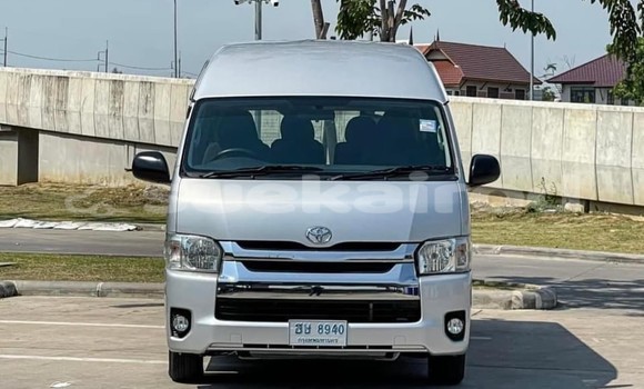 Buy Used Toyota Commuter Silver Car in Bangkok in Bangkok