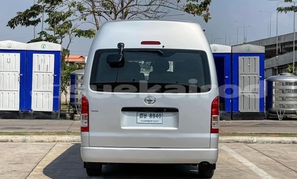 ซื้อ รถมือสอง Toyota Commuter เงิน รถยนต์ ใน %{เมือง} ใน กรุงเทพมหานคร ซื้อ รถมือสอง Toyota Commuter เงิน รถยนต์ ใน %{เมือง} ใน กรุงเทพมหานคร