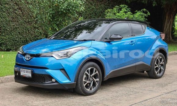 ซื้อ รถมือสอง Toyota C-HR สีน้ำเงิน รถยนต์ ใน %{เมือง} ใน กรุงเทพมหานคร ซื้อ รถมือสอง Toyota C-HR สีน้ำเงิน รถยนต์ ใน %{เมือง} ใน กรุงเทพมหานคร