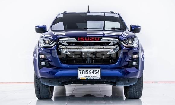 Buy Used Isuzu D–MAX Blue Car in Bangkok in Bangkok