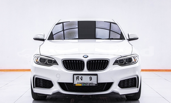 Buy Used BMW 2-Series White Car in Bangkok in Bangkok