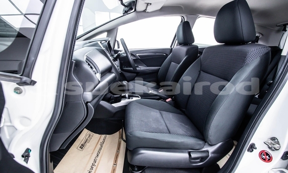 Buy Used Honda Jazz White Car in Bangkok in Bangkok Buy Used Honda Jazz White Car in Bangkok in Bangkok