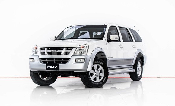 Buy Used Isuzu MU-7 White Car in Bangkok in Bangkok Buy Used Isuzu MU-7 White Car in Bangkok in Bangkok