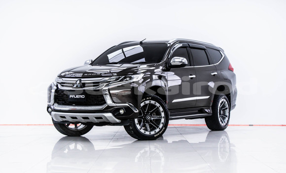 ซื้อ รถมือสอง Mitsubishi Pajero Sport สีน้ำตาล รถยนต์ ใน %{เมือง} ใน กรุงเทพมหานคร ซื้อ รถมือสอง Mitsubishi Pajero Sport สีน้ำตาล รถยนต์ ใน %{เมือง} ใน กรุงเทพมหานคร