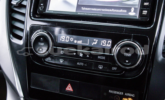 ซื้อ รถมือสอง Mitsubishi Pajero Sport สีน้ำตาล รถยนต์ ใน %{เมือง} ใน กรุงเทพมหานคร ซื้อ รถมือสอง Mitsubishi Pajero Sport สีน้ำตาล รถยนต์ ใน %{เมือง} ใน กรุงเทพมหานคร