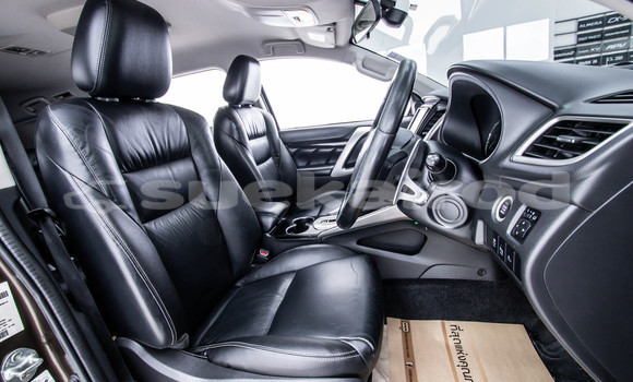 Buy Used Mitsubishi Pajero Sport Brown Car in Bangkok in Bangkok Buy Used Mitsubishi Pajero Sport Brown Car in Bangkok in Bangkok