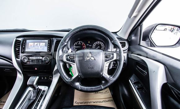 Buy Used Mitsubishi Pajero Sport Brown Car in Bangkok in Bangkok Buy Used Mitsubishi Pajero Sport Brown Car in Bangkok in Bangkok