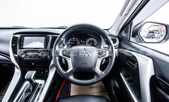 Buy Used Mitsubishi Pajero Sport Other Car in Bangkok in Bangkok Buy Used Mitsubishi Pajero Sport Other Car in Bangkok in Bangkok