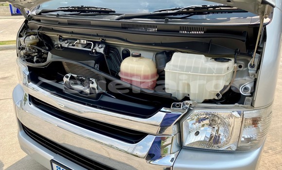 Buy Used Toyota Commuter Other Car in Bangkok in Bangkok Buy Used Toyota Commuter Other Car in Bangkok in Bangkok