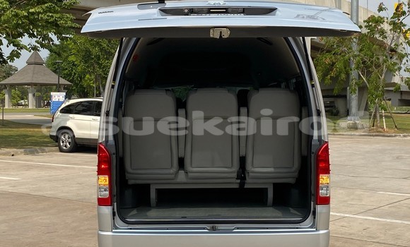 Buy Used Toyota Commuter Other Car in Bangkok in Bangkok Buy Used Toyota Commuter Other Car in Bangkok in Bangkok