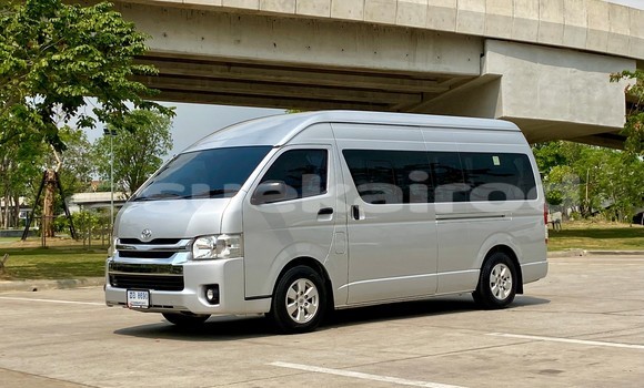 Buy Used Toyota Commuter Other Car in Bangkok in Bangkok Buy Used Toyota Commuter Other Car in Bangkok in Bangkok