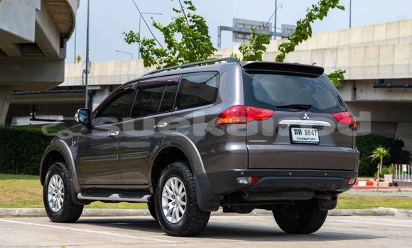 Buy Used Mitsubishi Pajero Sport Brown Car in Bangkok in Bangkok Buy Used Mitsubishi Pajero Sport Brown Car in Bangkok in Bangkok