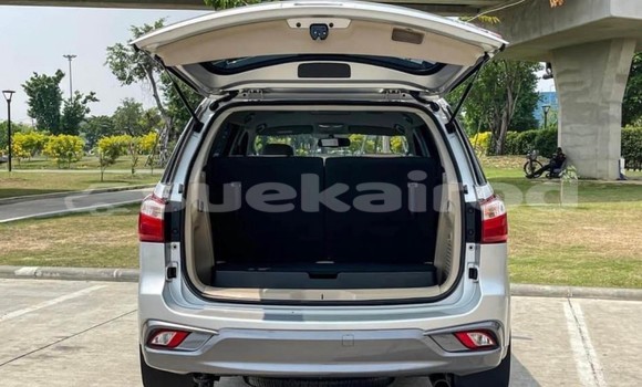 Buy Used Isuzu MU-X Other Car in Bangkok in Bangkok Buy Used Isuzu MU-X Other Car in Bangkok in Bangkok