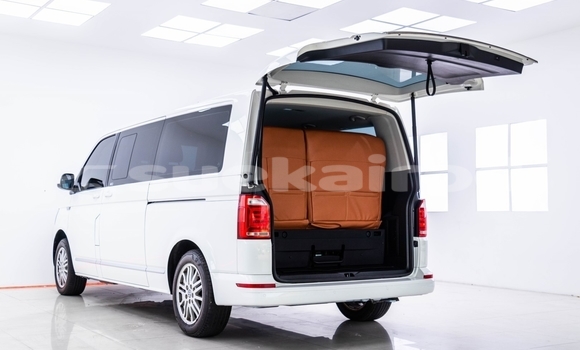ซื้อ รถมือสอง Volkswagen Caravelle ขาว รถยนต์ ใน %{เมือง} ใน กรุงเทพมหานคร ซื้อ รถมือสอง Volkswagen Caravelle ขาว รถยนต์ ใน %{เมือง} ใน กรุงเทพมหานคร