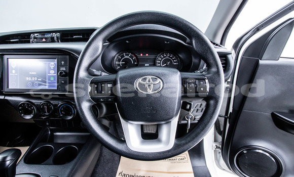 Buy Used Toyota Hiluxe Revo White Car in Bangkok in Bangkok Buy Used Toyota Hiluxe Revo White Car in Bangkok in Bangkok