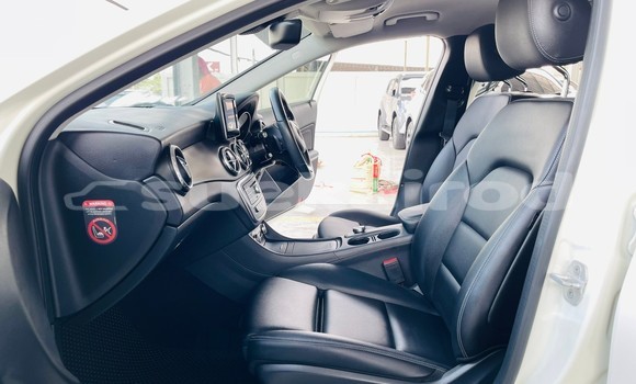 ซื้อ รถมือสอง Mercedes‒Benz GLK–Class ขาว รถยนต์ ใน %{เมือง} ใน กรุงเทพมหานคร ซื้อ รถมือสอง Mercedes‒Benz GLK–Class ขาว รถยนต์ ใน %{เมือง} ใน กรุงเทพมหานคร