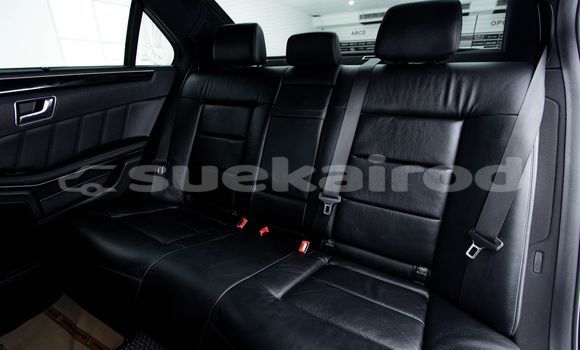 ซื้อ รถมือสอง Mercedes-Benz E-Classe สีดำ รถยนต์ ใน %{เมือง} ใน กรุงเทพมหานคร ซื้อ รถมือสอง Mercedes-Benz E-Classe สีดำ รถยนต์ ใน %{เมือง} ใน กรุงเทพมหานคร