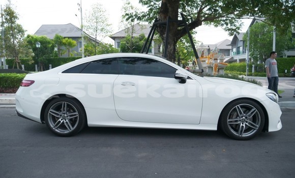Buy Used Mercedes‒Benz E–Class White Car in Bangkok in Bangkok Buy Used Mercedes‒Benz E–Class White Car in Bangkok in Bangkok