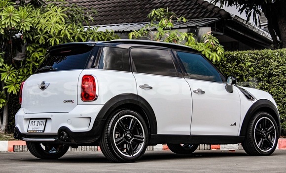 Buy Used Mini Cooper White Car in Bangkok in Bangkok Buy Used Mini Cooper White Car in Bangkok in Bangkok