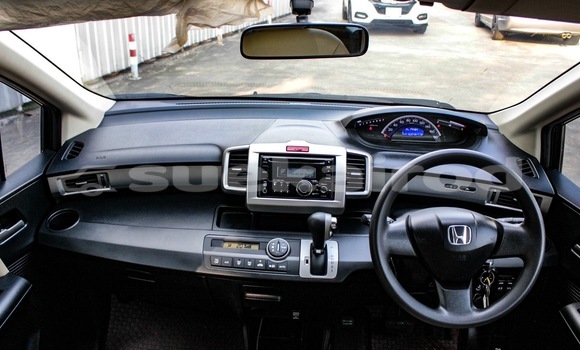 ซื้อ รถมือสอง Honda Freed สีน้ำตาล รถยนต์ ใน %{เมือง} ใน กรุงเทพมหานคร ซื้อ รถมือสอง Honda Freed สีน้ำตาล รถยนต์ ใน %{เมือง} ใน กรุงเทพมหานคร